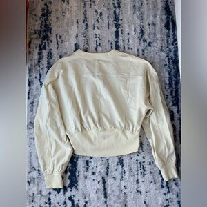 LULULEMON OVERSIZED CROPPED LONG SLEEVE